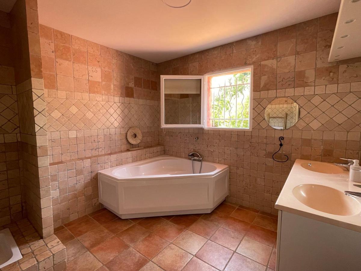 Fantastic Pool Villa 900M To The Beach; With Extravagant Big Garden Sainte-Maxime Exterior foto